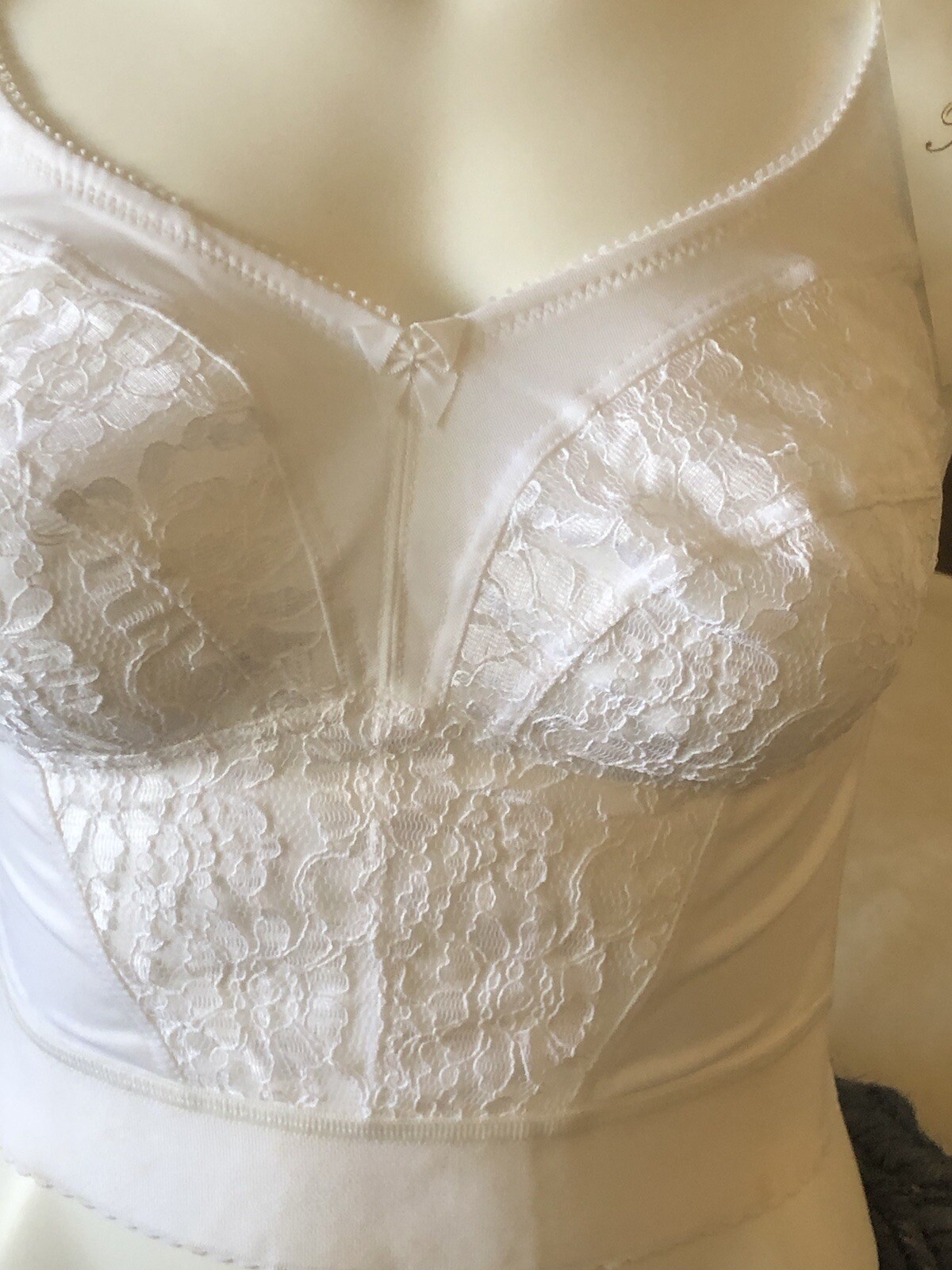 LONG LINE BRA VINTAGE LINGERIE 36 F STRETCH BRA Pin Up White New With Tags