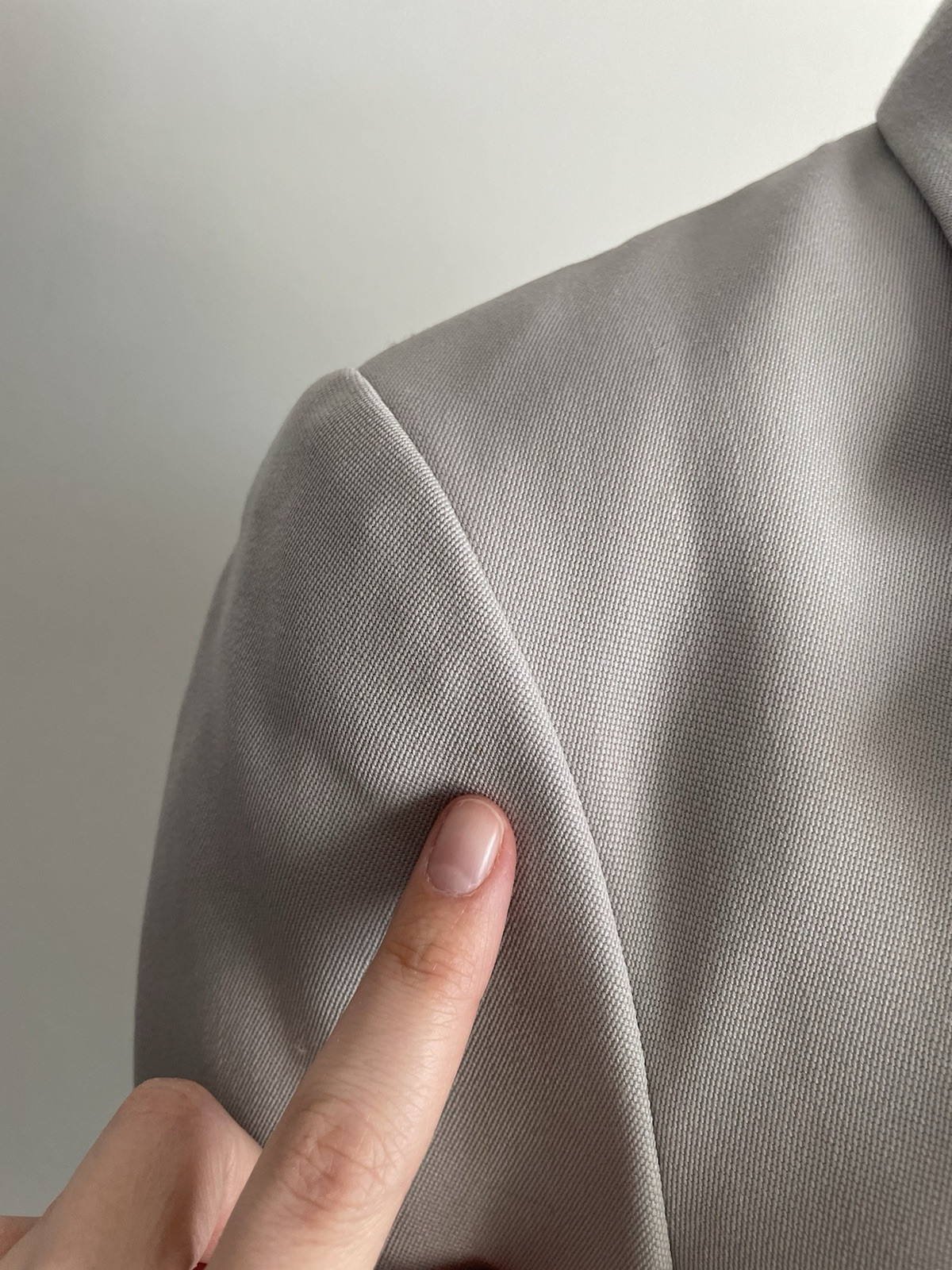 Vintage 1990s Gianni Versace Light Gray Wool Double Breasted Blazer Jacket 40