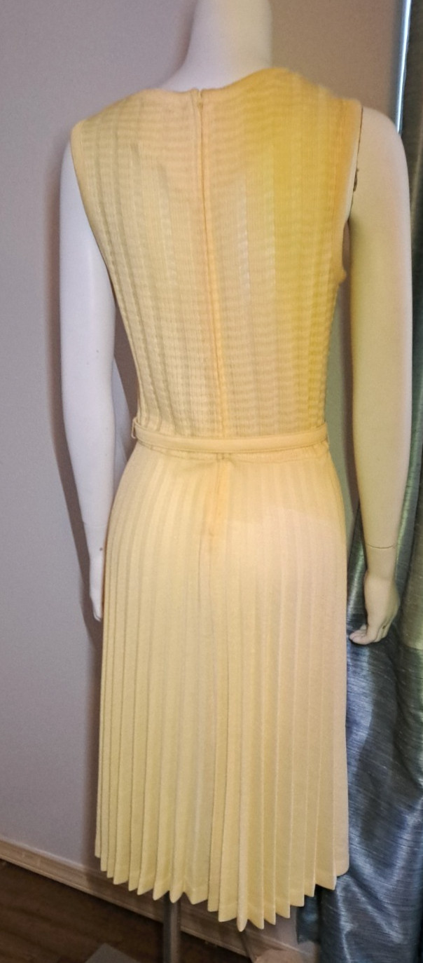 Vtg 70s-80s Butter Yellow Knit Dress & Cardigan Jacket Set S-M Classic ILGWU