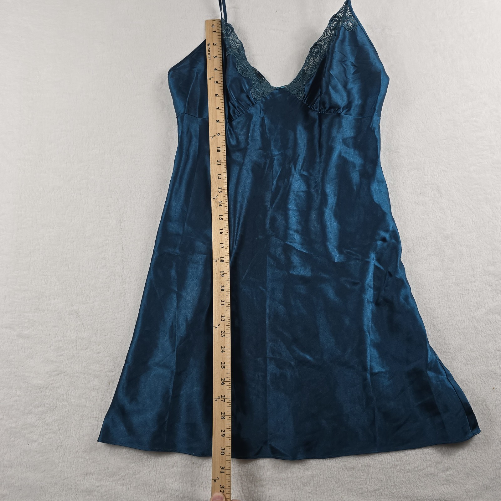 Secret Treasures Satin Nightgown Crossed Back Lace Green Size Large