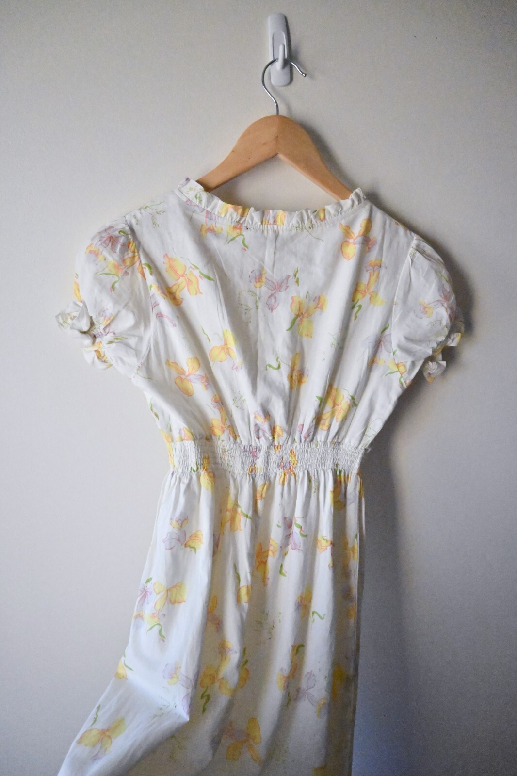Leluxe Heirloom 1930’s Vintage Smocked Daffodil Print Voile Dress XS