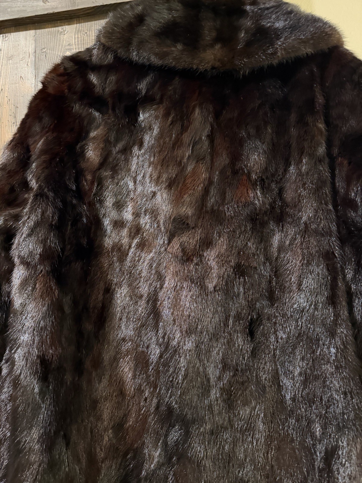 Vintage Dark Brown Chocolate Fur Coat – likely mink S/M