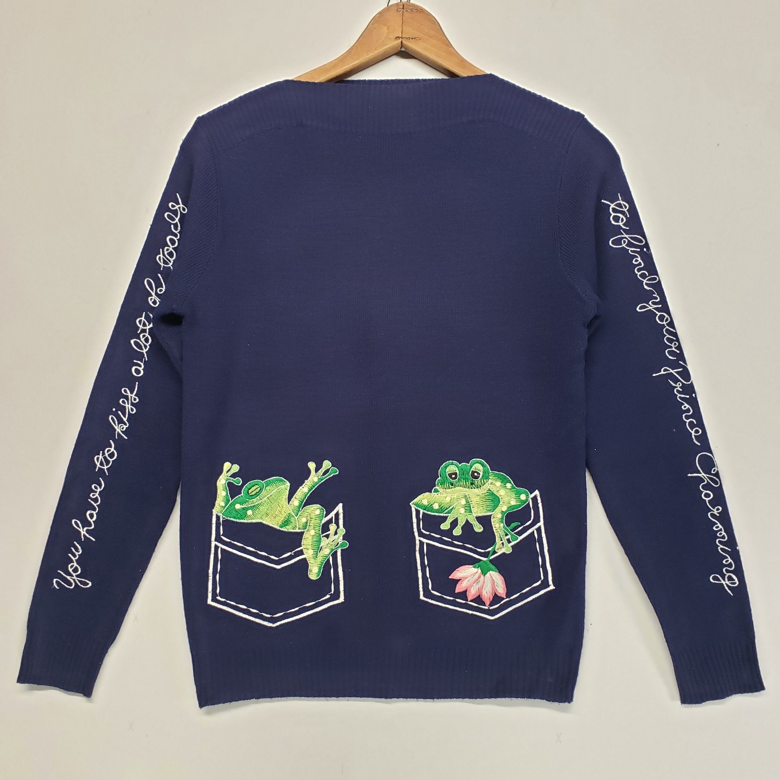 Vintage Cyn Les Shirlee Sweater Womens Size L Blue Retro 1970s Embroidered Frogs