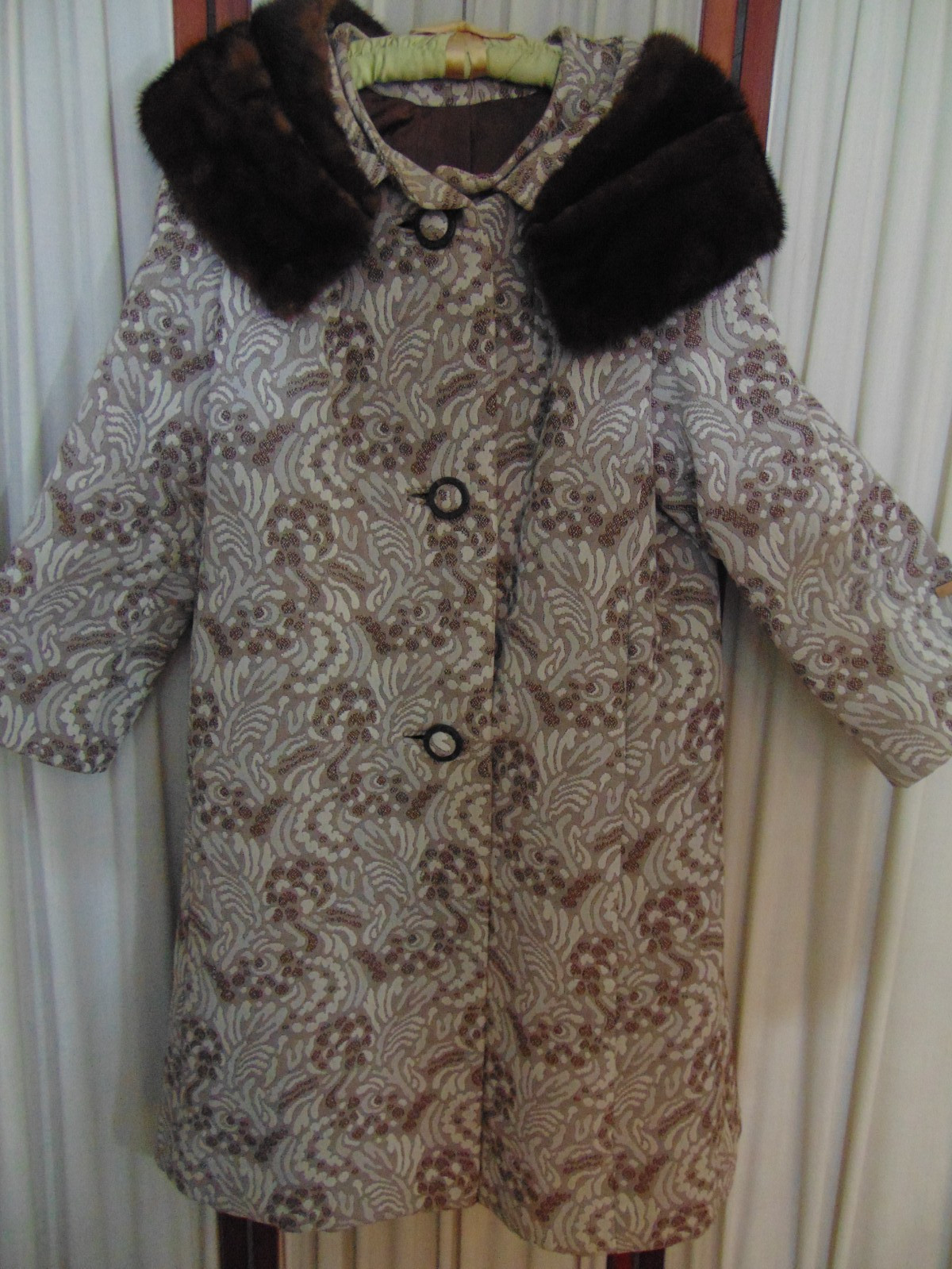 1950s Brocade Swing Coat w/Mink Collar by Golet- Large-ELEGANT & CLASSY – SALE