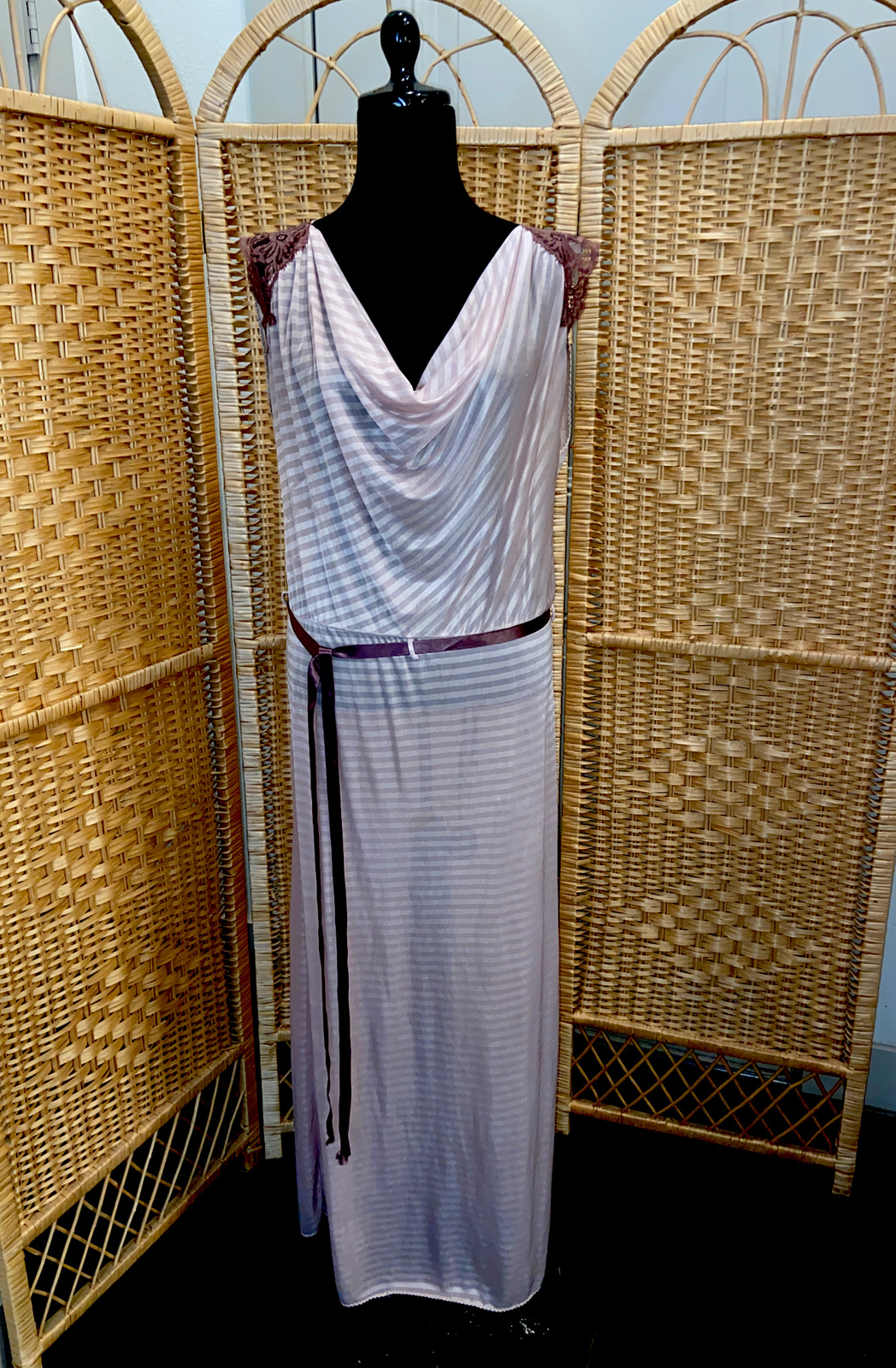 Vintage FLAIR ILGWU Sheer nylon Nightgown Lingerie Hollywood Boudoir Size Medium