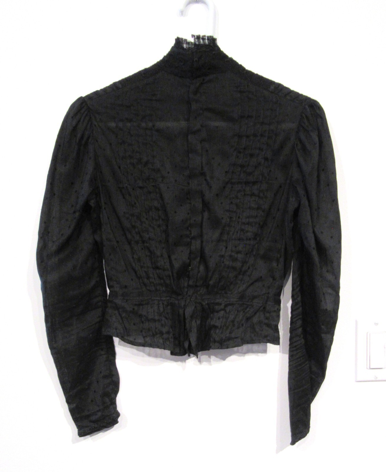 ANTIQUE EARLY 1900S 1905 BUST-39″ SWISS DOT LACE BLACK BLOUSE SHIRT STRONG F38