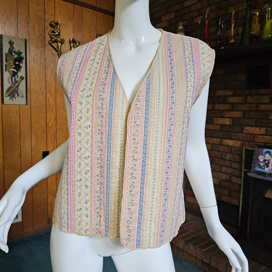 Vtg 70s Hippie Quilted Embroidery Ticking Stripe Granny Cottage Floral Vest L/XL