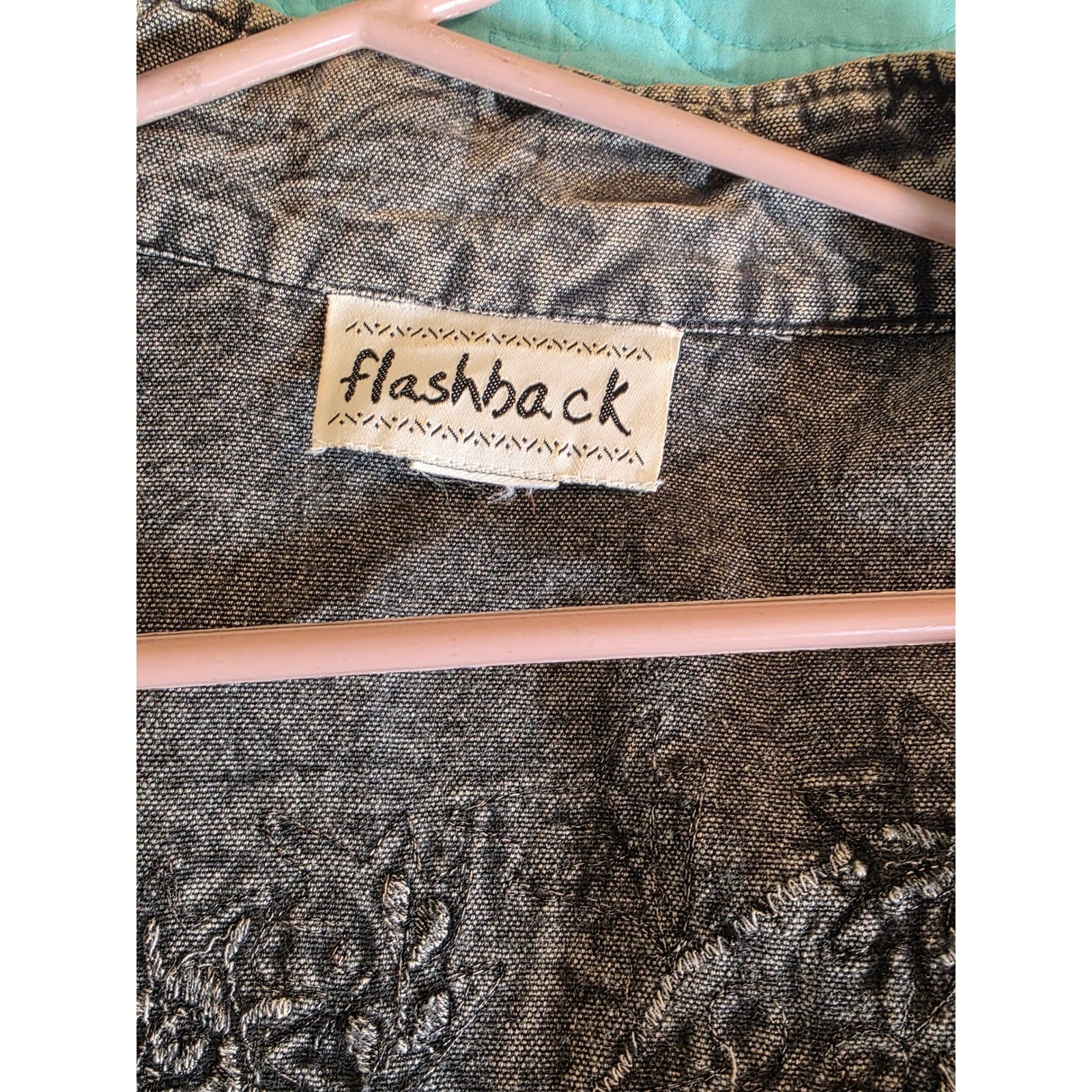 Flashback Vintage Acid Wash Denim Jacket Embroidered Beaded Floral Black Womens