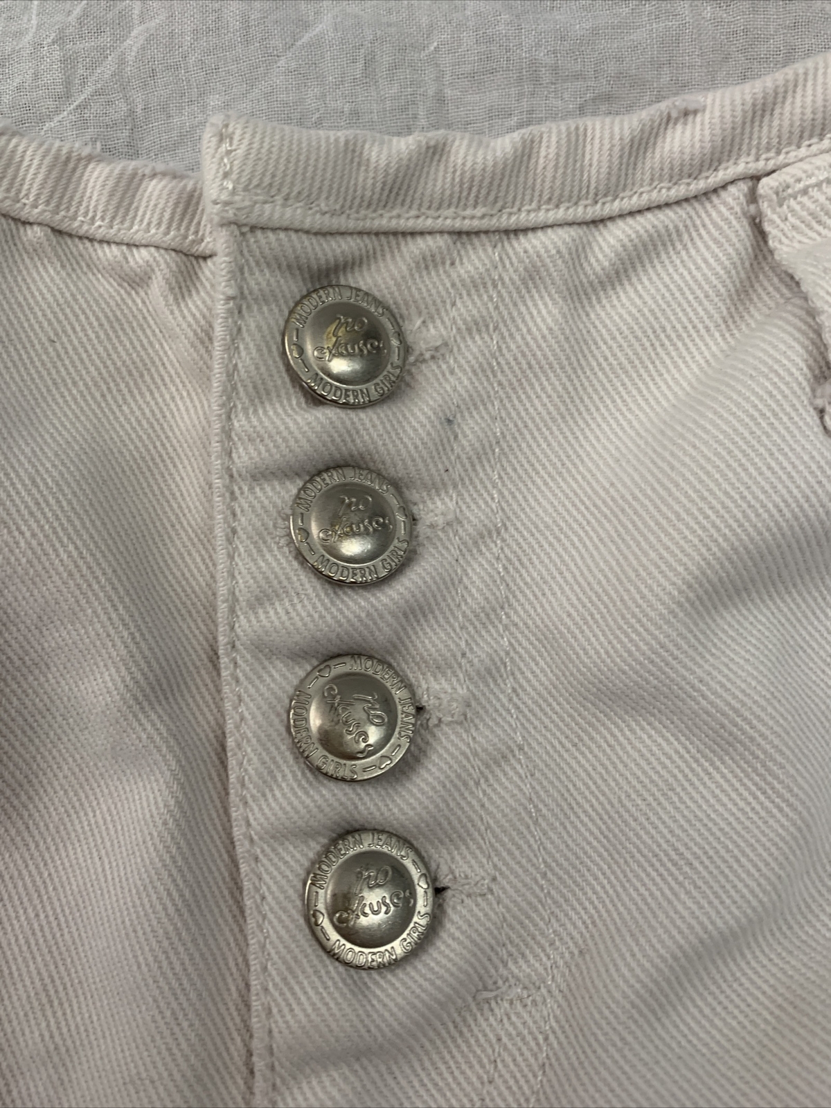 No Excuses Women’s Junior’s Size 5/6 White Denim Jean Shorts Button Fly Vintage