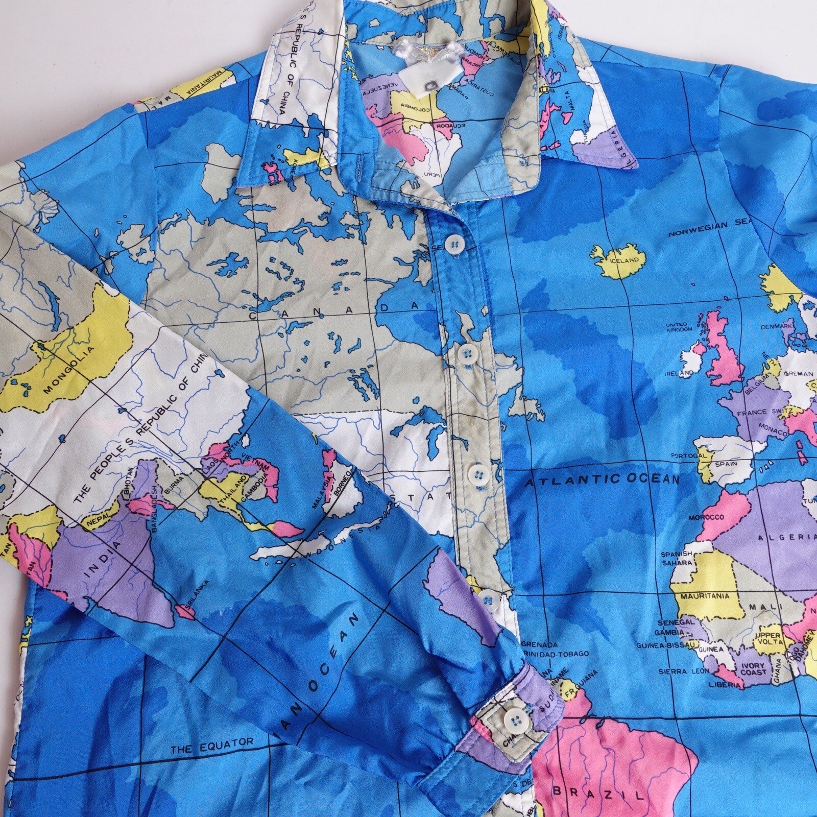 Vintage 80s Miss James Sir Womens World Map All Over Print Globe Shirt Medium