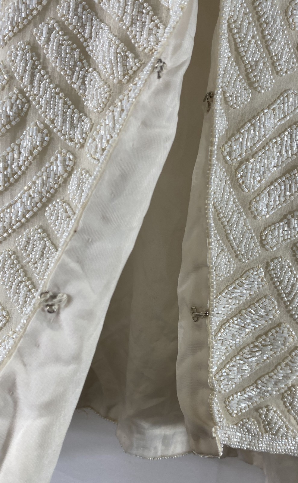 Vintage 90s Nite Waves Samir Suri Women’s White Beaded Silk Evening Jacket