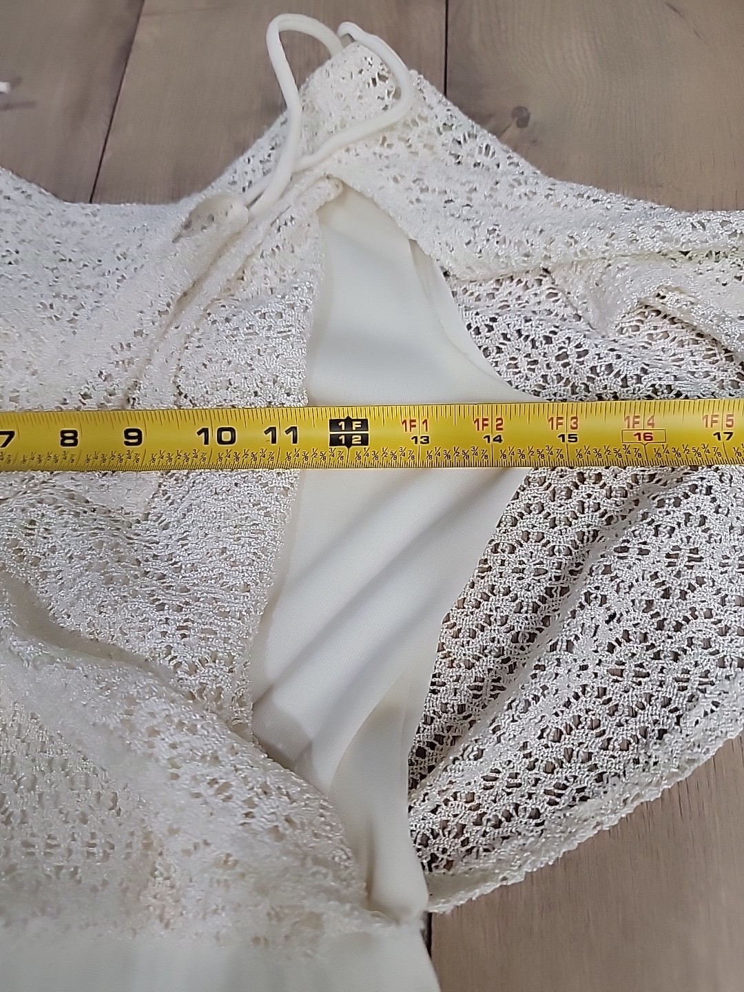 VTG HOSTESS/Ivory/Empire Waist/PLEATED/Wedding Beach DRESS/Cape Sleeve