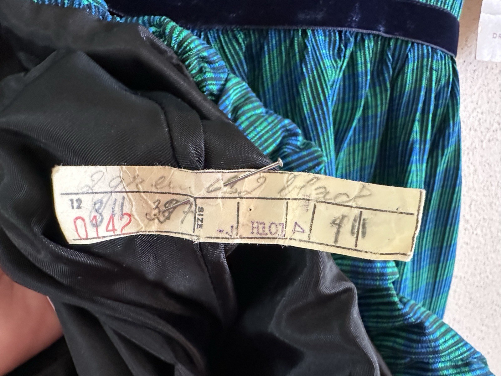 NWT 1950s Candy Jrs Plaid Bubble Hem Pouf Party Dress Velvet Bows Metal Zip VTG