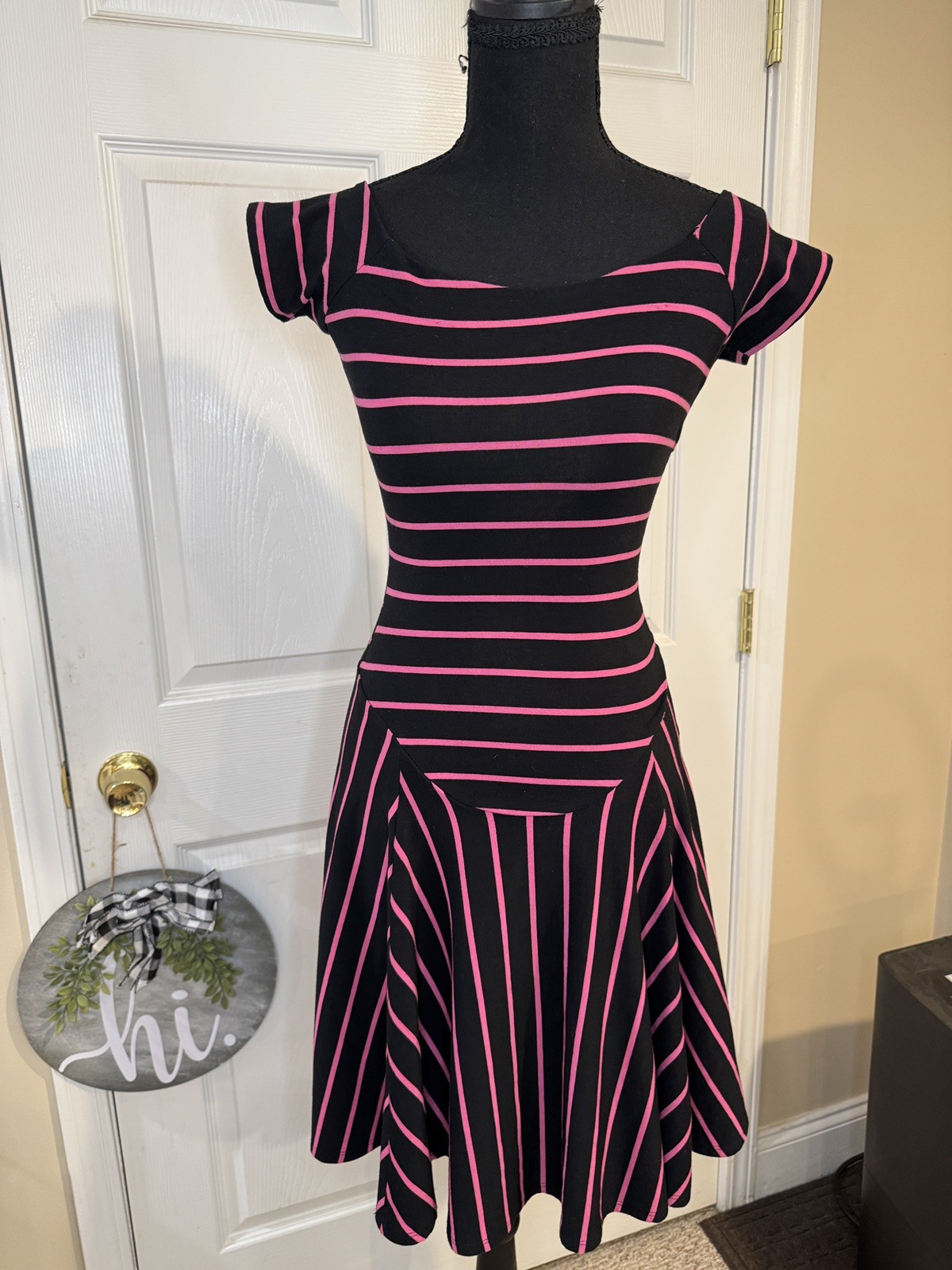 Vintage 90s Betsey Johnson New York Optical Stripe Illusion Skater Dress – PS