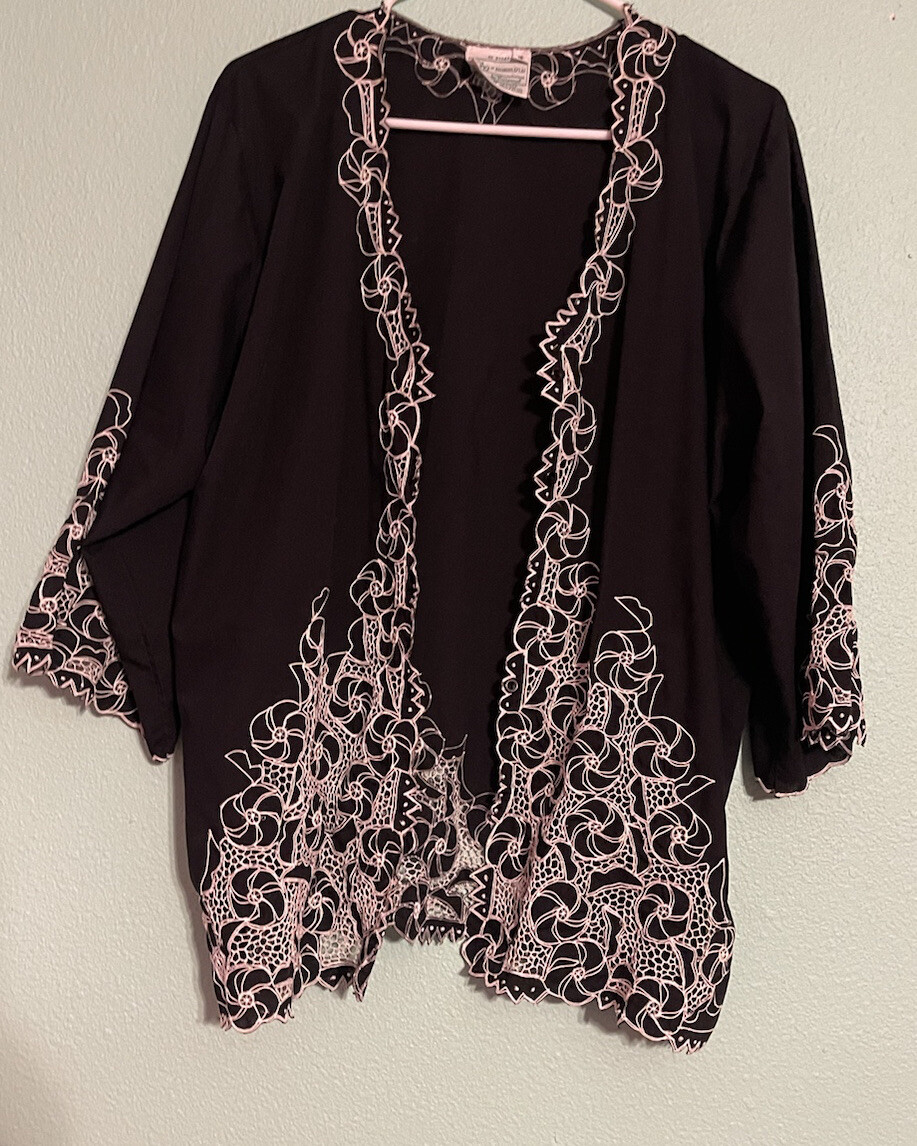 Caro of Honolulu Open Front Embroidered Top/Light Jacket Black SZ 18 Vintage