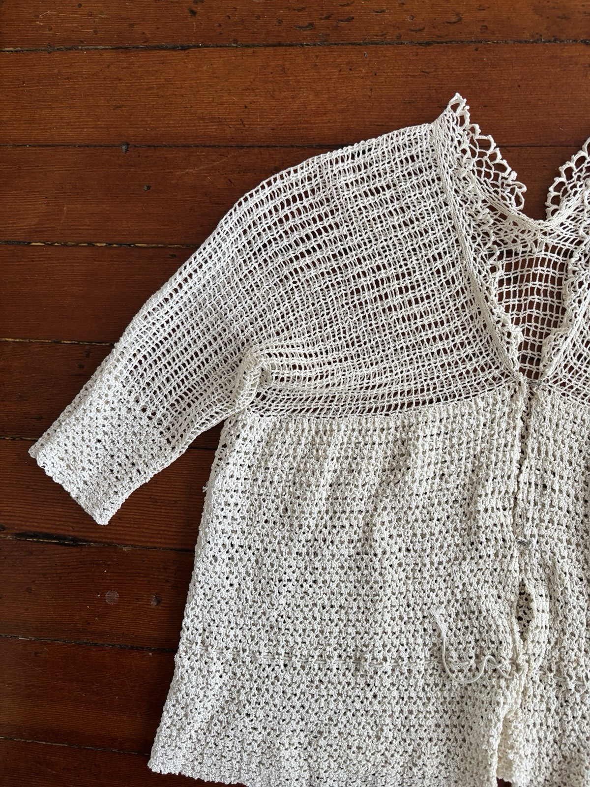 Antique Edwardian 1910s 1920s Ecru Rayon Crochet Knit Top/Sweater Ruffle Edging