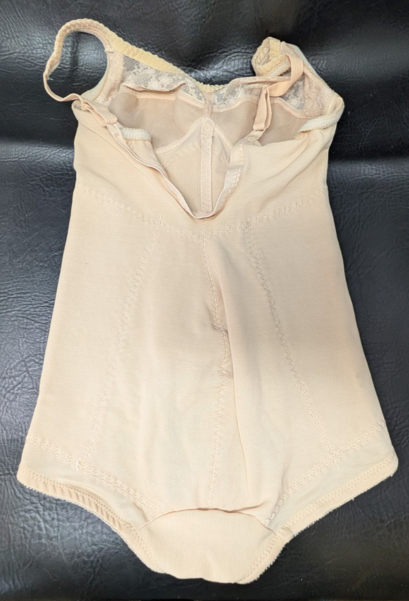 Vintage Subtract 36B Beige Shapewear Bodysuit Body Briefer Shaper Girdle 2533