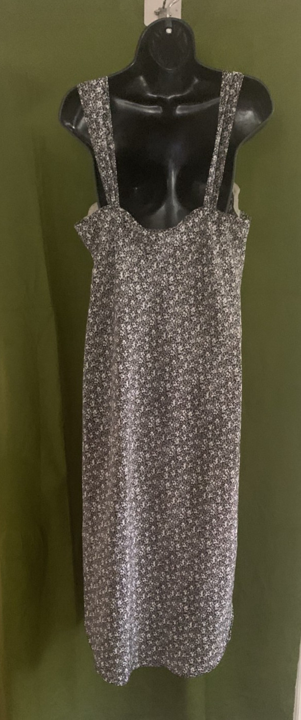 Vtg Black White Floral Print Lace Side Slits Nightgown Faux Pearl Buttons Sz L