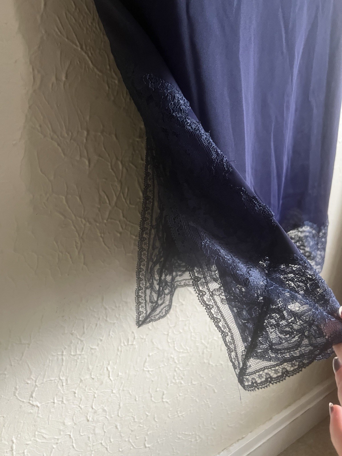 Vintage Laros Size Small Women’s Nightgown Slip Chemise 1960s Romantic Blue Lace