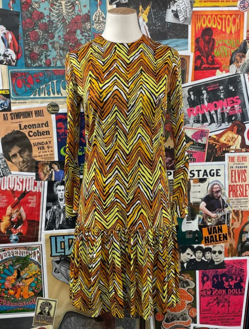 Vtg 60s Yellow Mod Zig Zag Drop Waist Dress Womens Small Psychedelic Gogo Sz 2/4