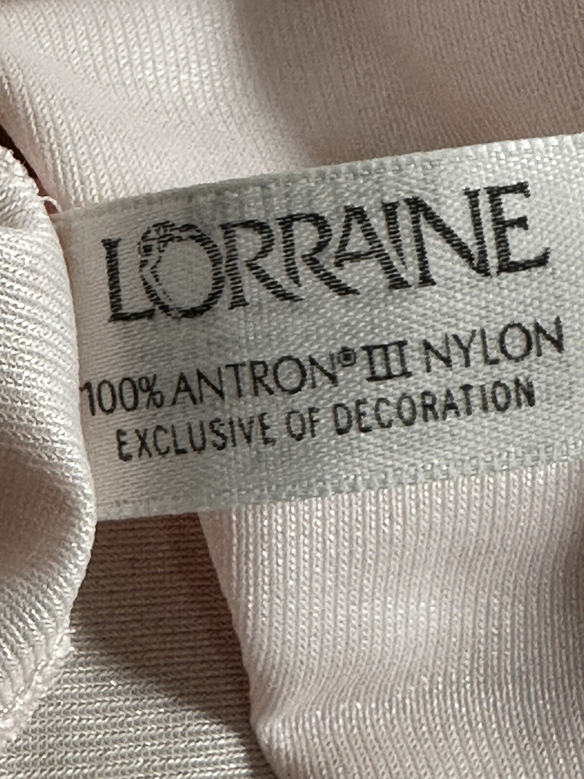 Vintage Lorraine Elegant Night Gown M Pink 100% Antron Nylon USA