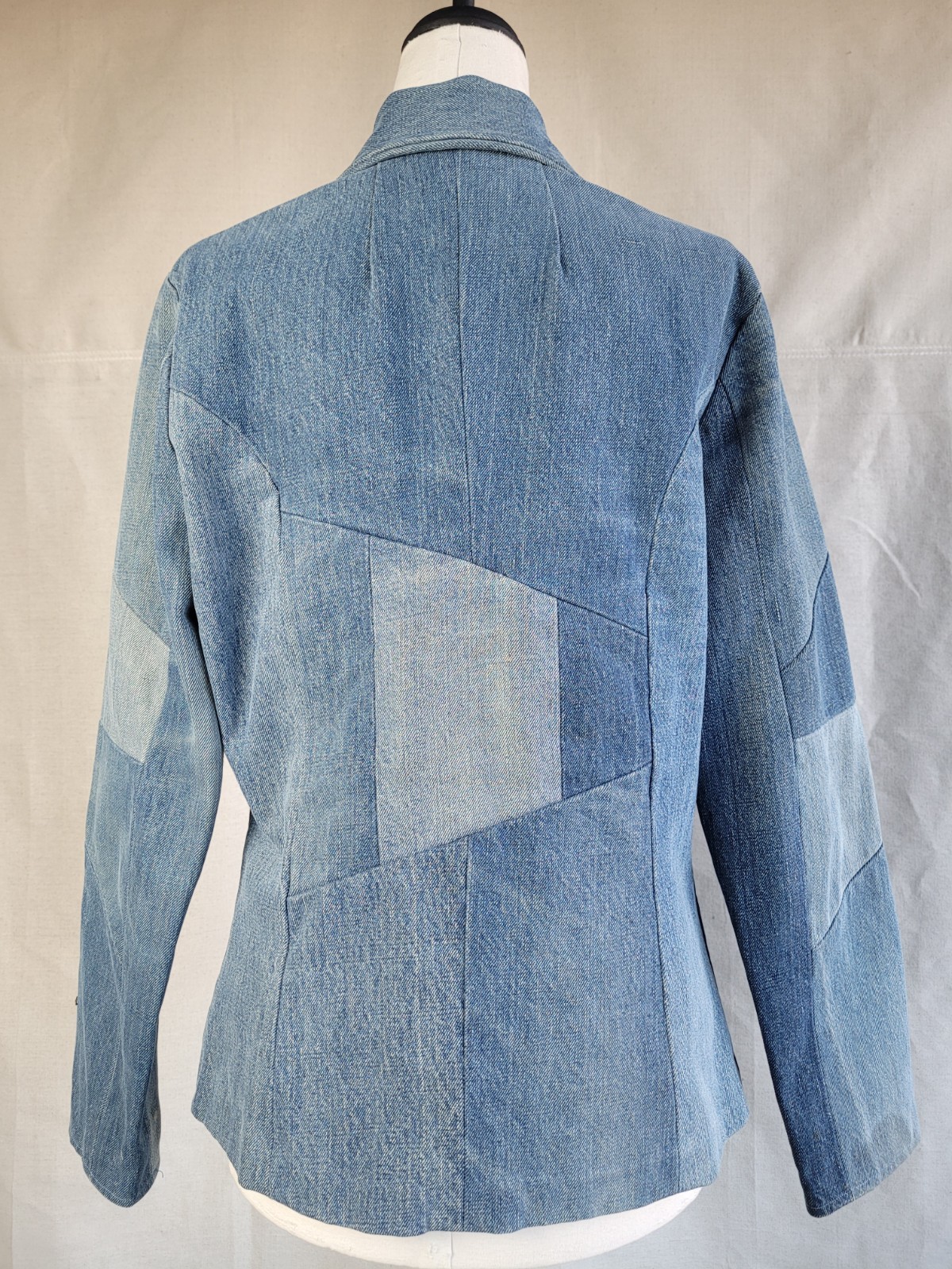 1970s Patchwork hand sewn wide collared denim zipper front jacket