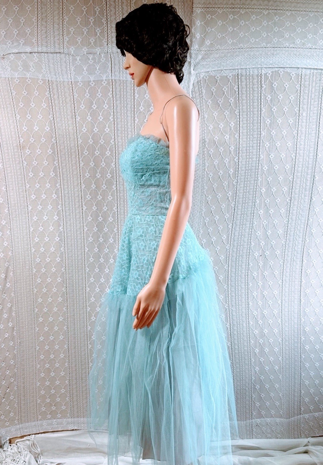 Vintage 1950s Party Dress Bridal Cupcake Prom Dress With Straps & Scarf Tulle