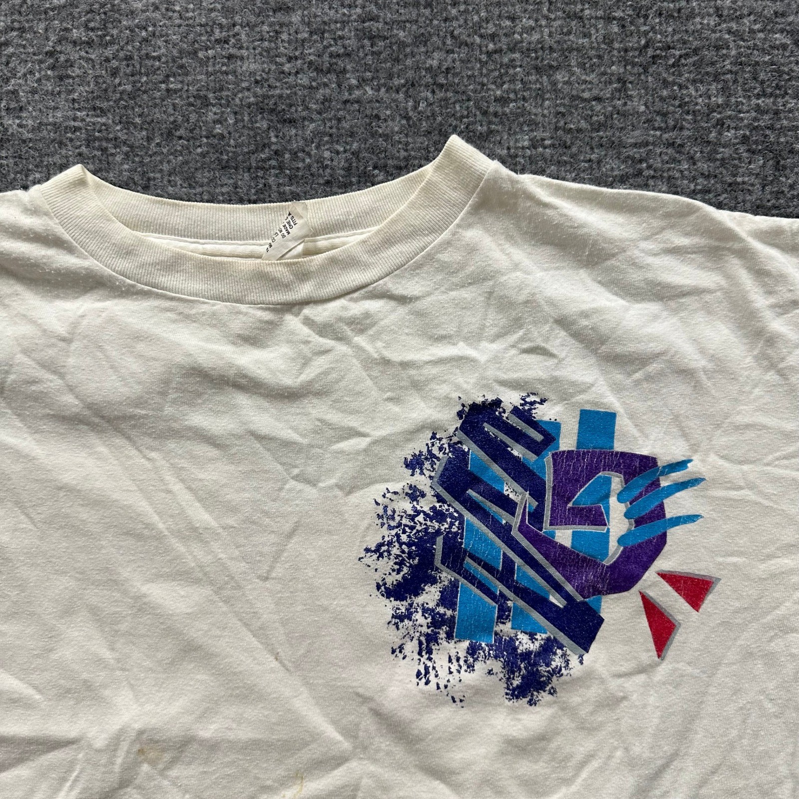 Vintage T-Shirt Womens Size OSFA White Cotton 90s Graphic Cropped