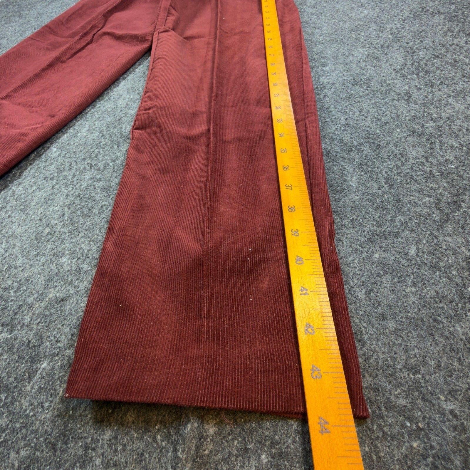 ILGWU Vintage 80s Baggy Pants Women Small Burgundy Cotton Corduroy NWT Deadstock