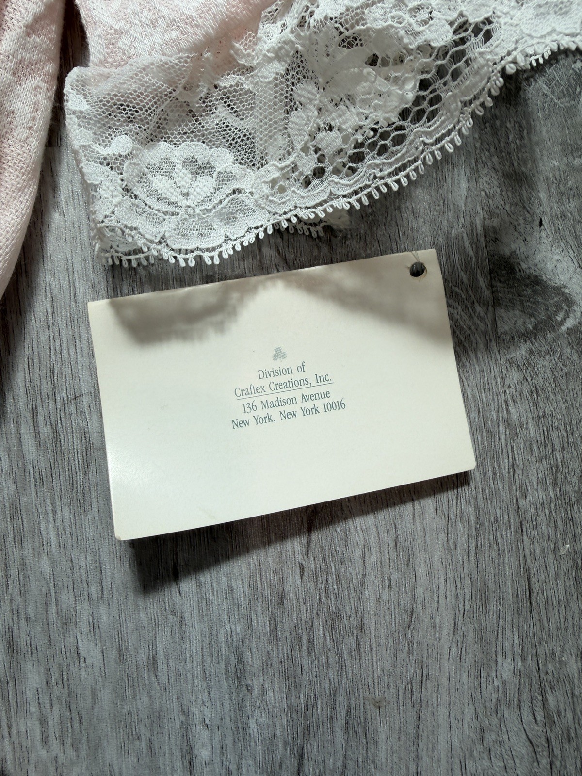 NWT Vintage 80s Gilligan & O’Malley Robe Peach Lace-Trim Wrap Robe Cottagecore
