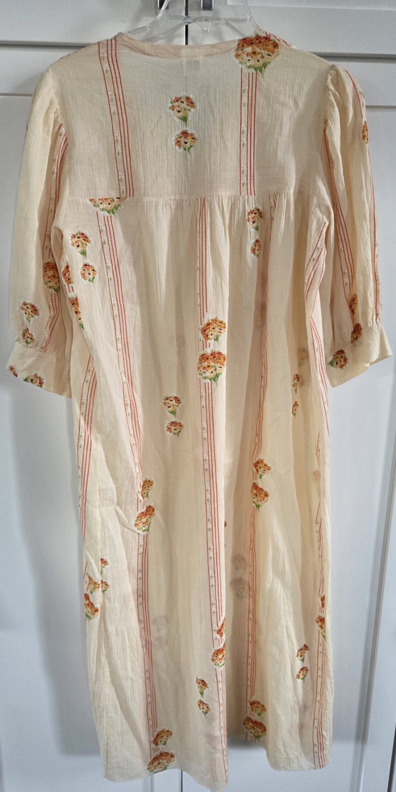 Vintage Doreal Italy 100% Cotton Floral Print Dress Soft Yellow Plunge V Neck 44