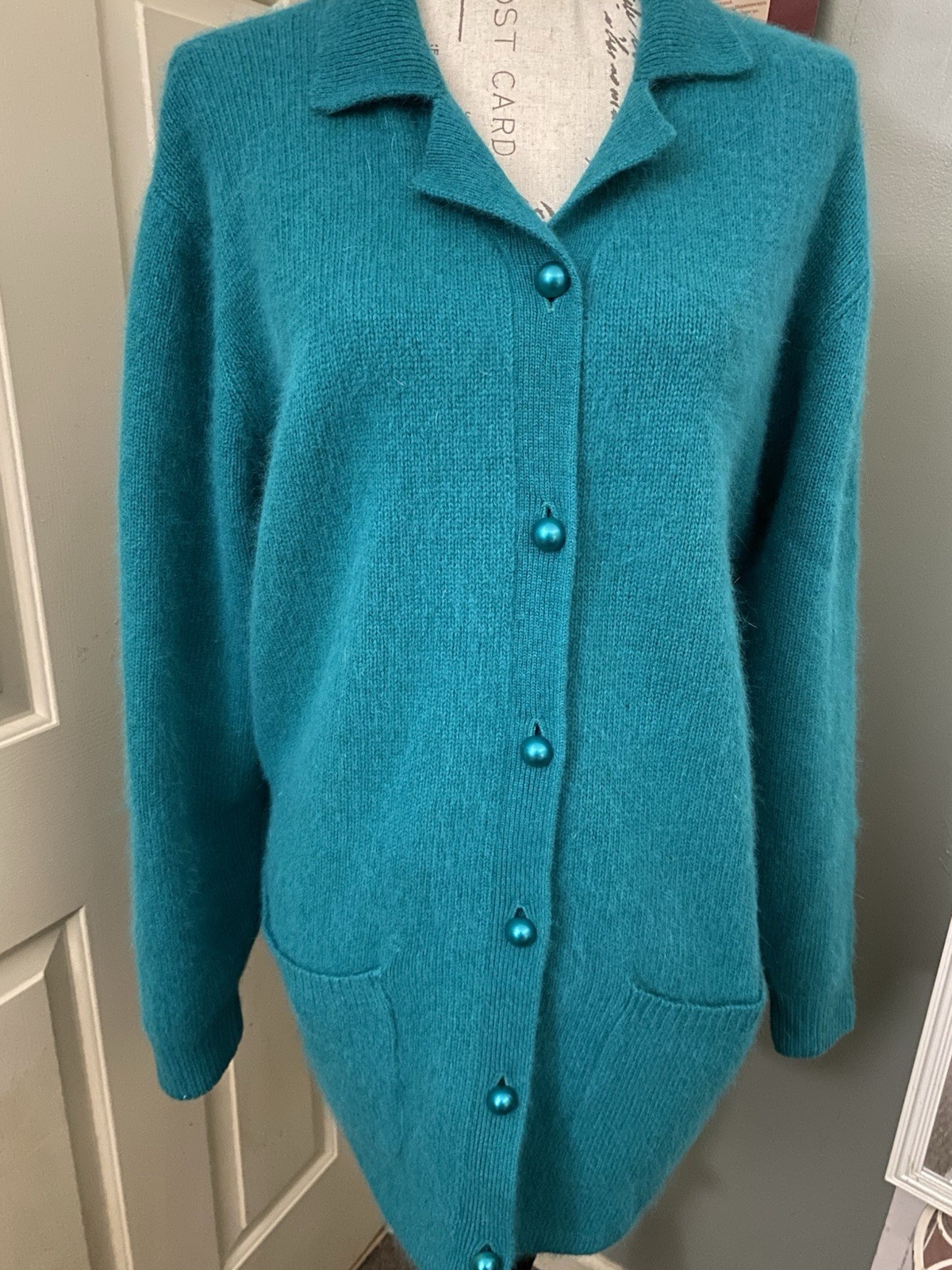 Vintage Womens Sweater Cardigan Oversized Size M Lamswool Mix Tiffany Color