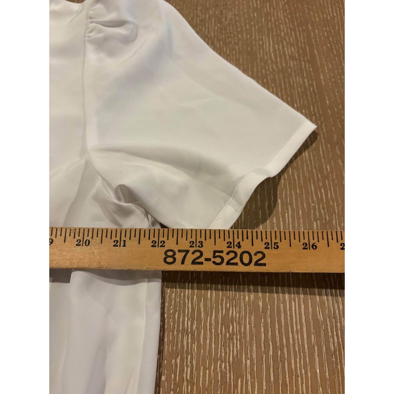 Yves St Clair White Embroidered Blouse Women’s 16 Short Sleeve Retro Top EUC