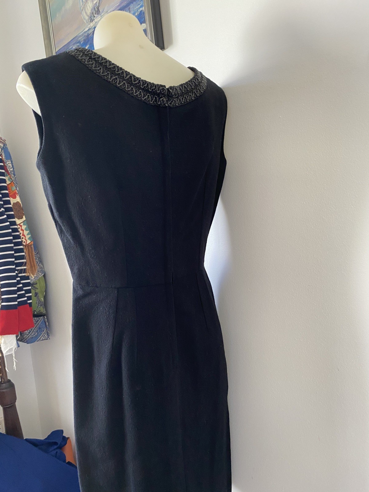 50,s Classic Fine Wool Crepe Sheath With Braided Neckline. Classic Elegance.38”b