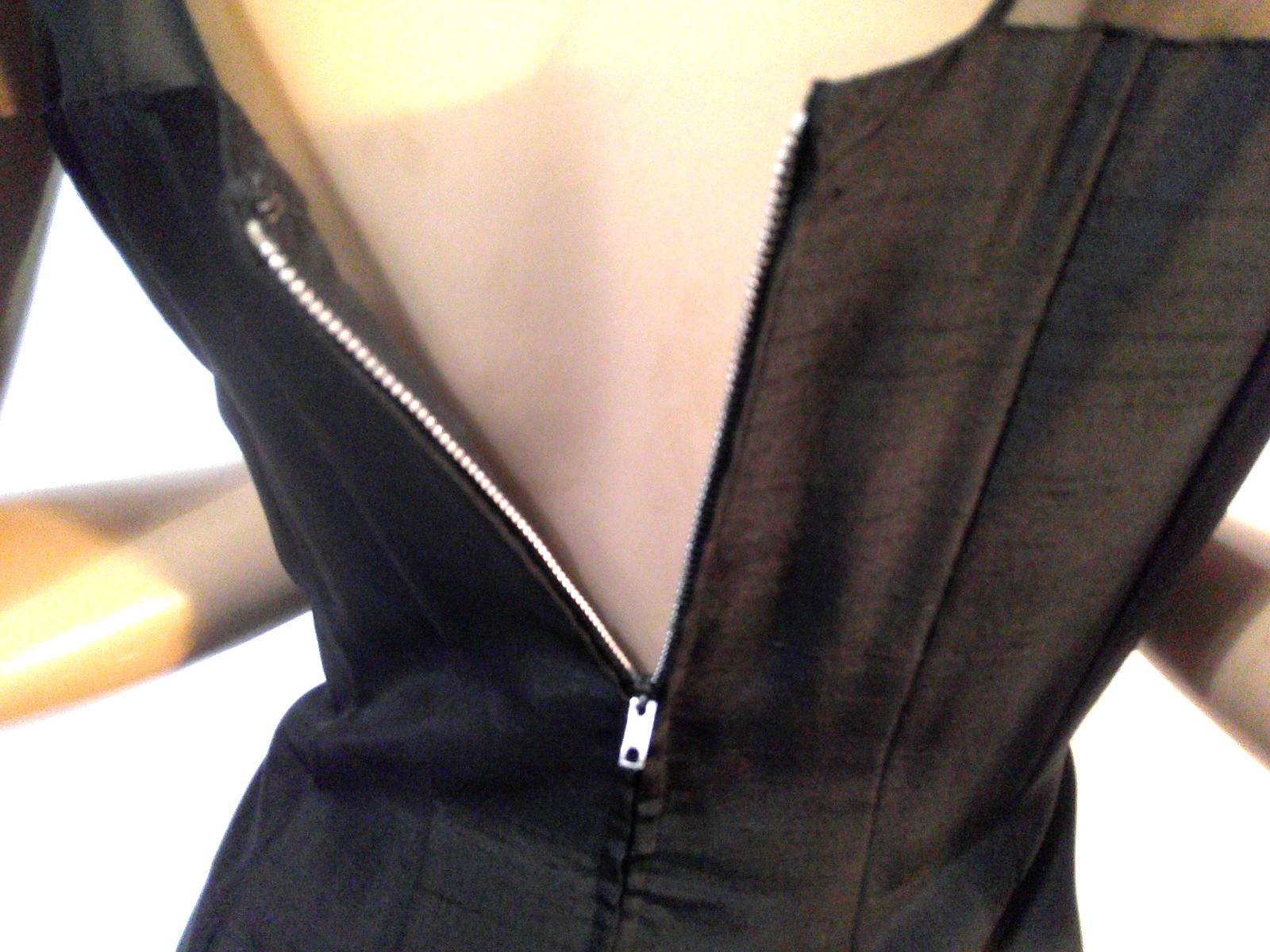 Vtg 50’s Black Raw Silk Illusion Wiggle Hourglass Pin Up Dress MINT 36-28-38