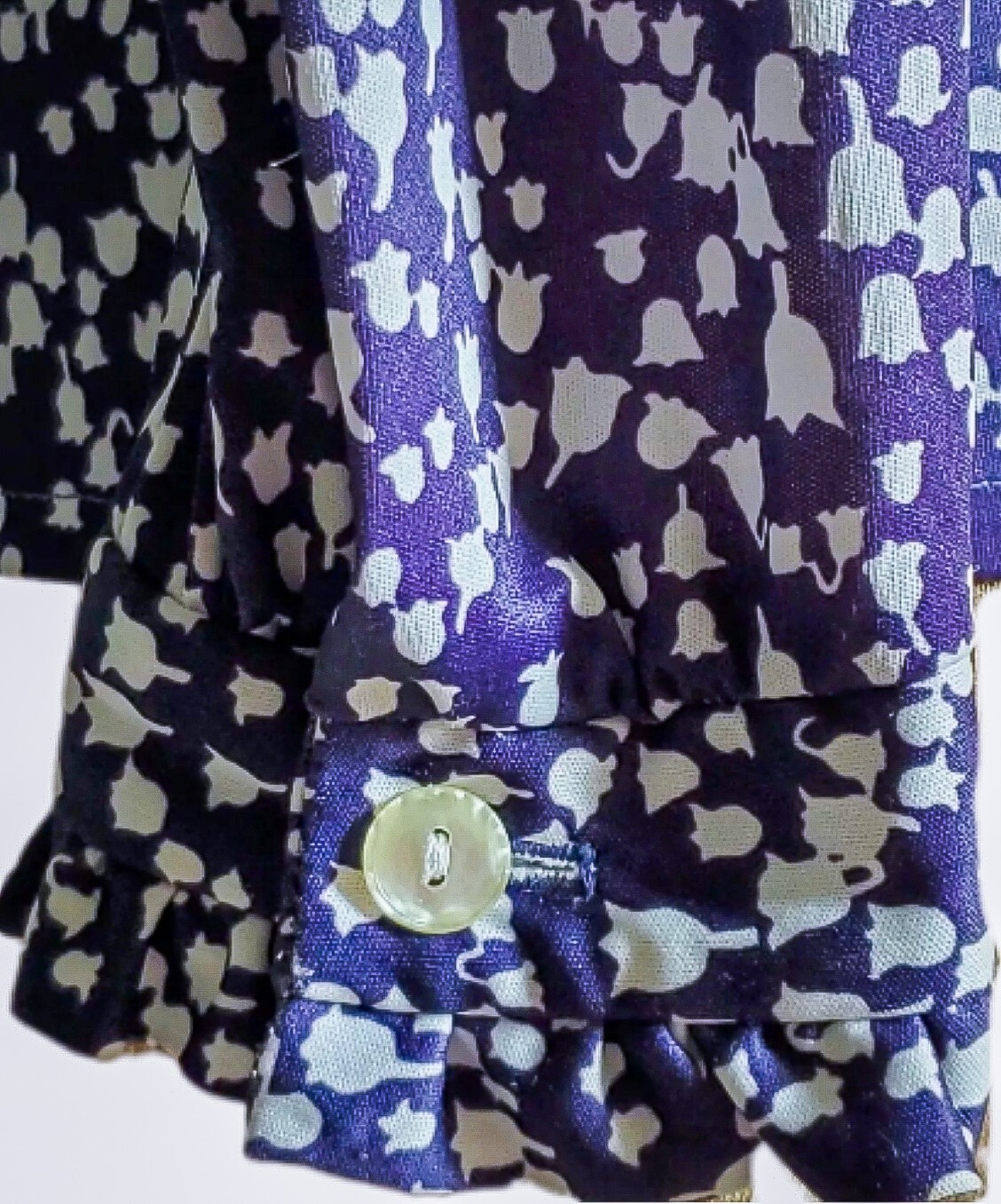 VTG 70s Jersey Blouse Dark Indigo Blue w Pussy Bow, Lady of the Valley Pattern S