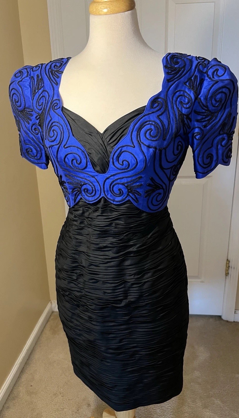 Vtg Khanitha Saks Fifth Avenue Thai Silk Dress Sz 6 Black & Royal Blue Dress
