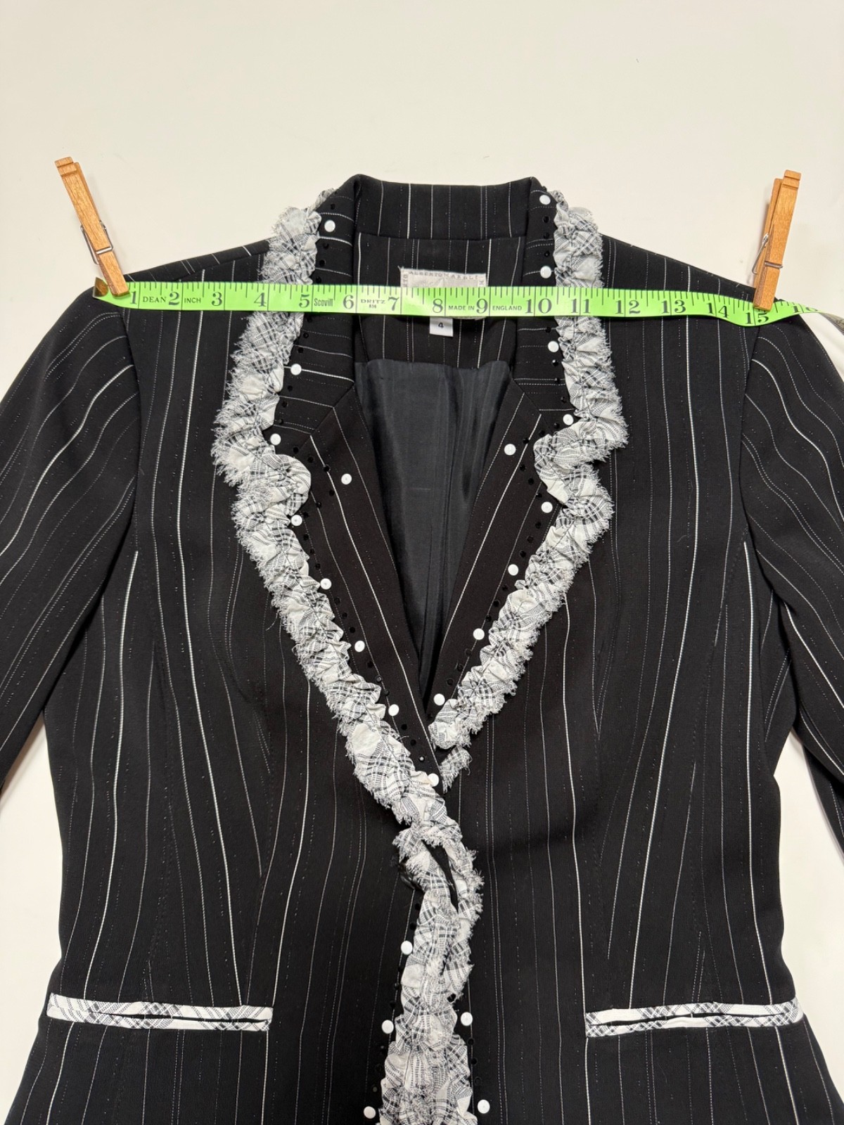 Vintage Y2K early 2000s women’s Alberto Makali suit black & white