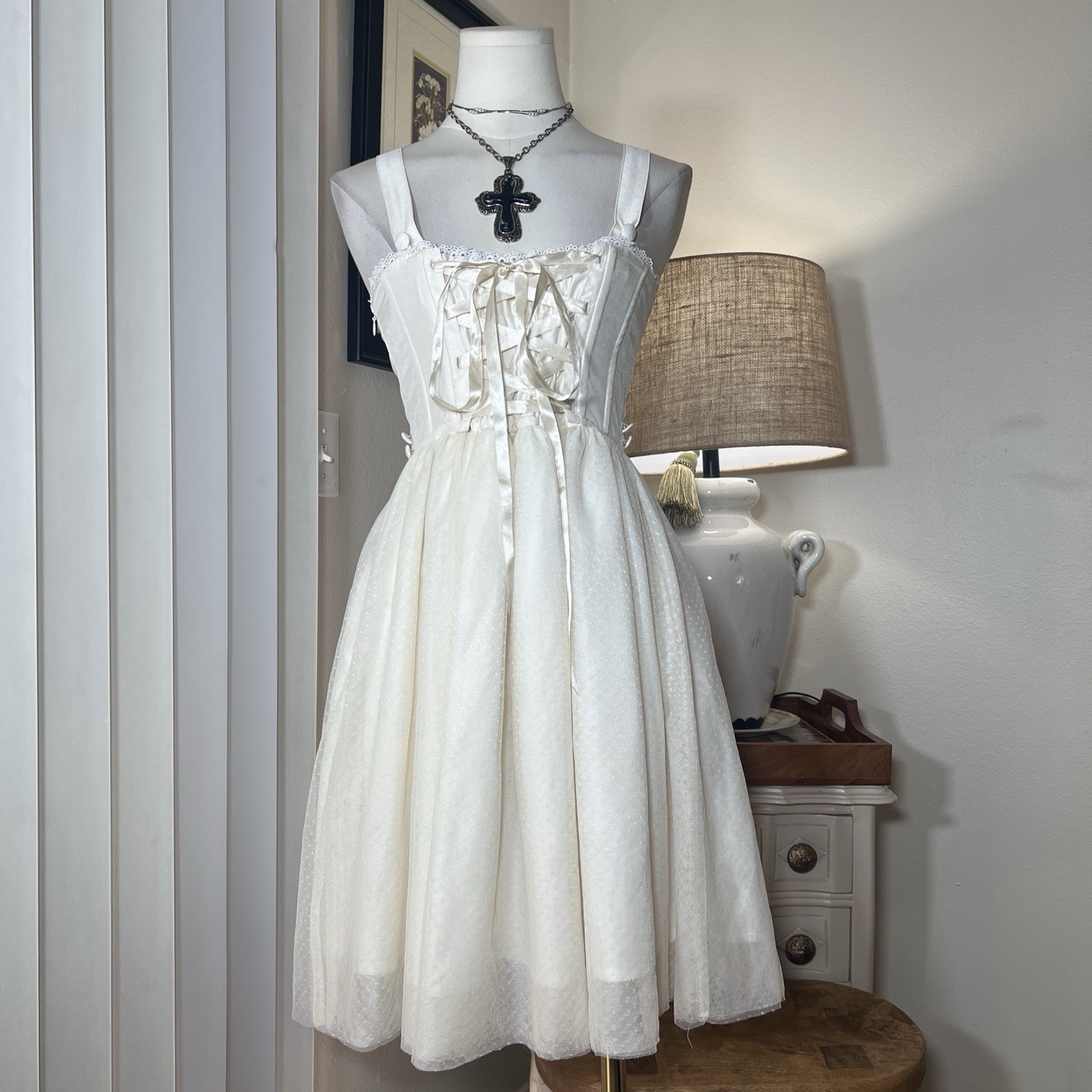 Vintage Lace Up Corset Ballerina Tulle Knee Length Full Skirt Dress