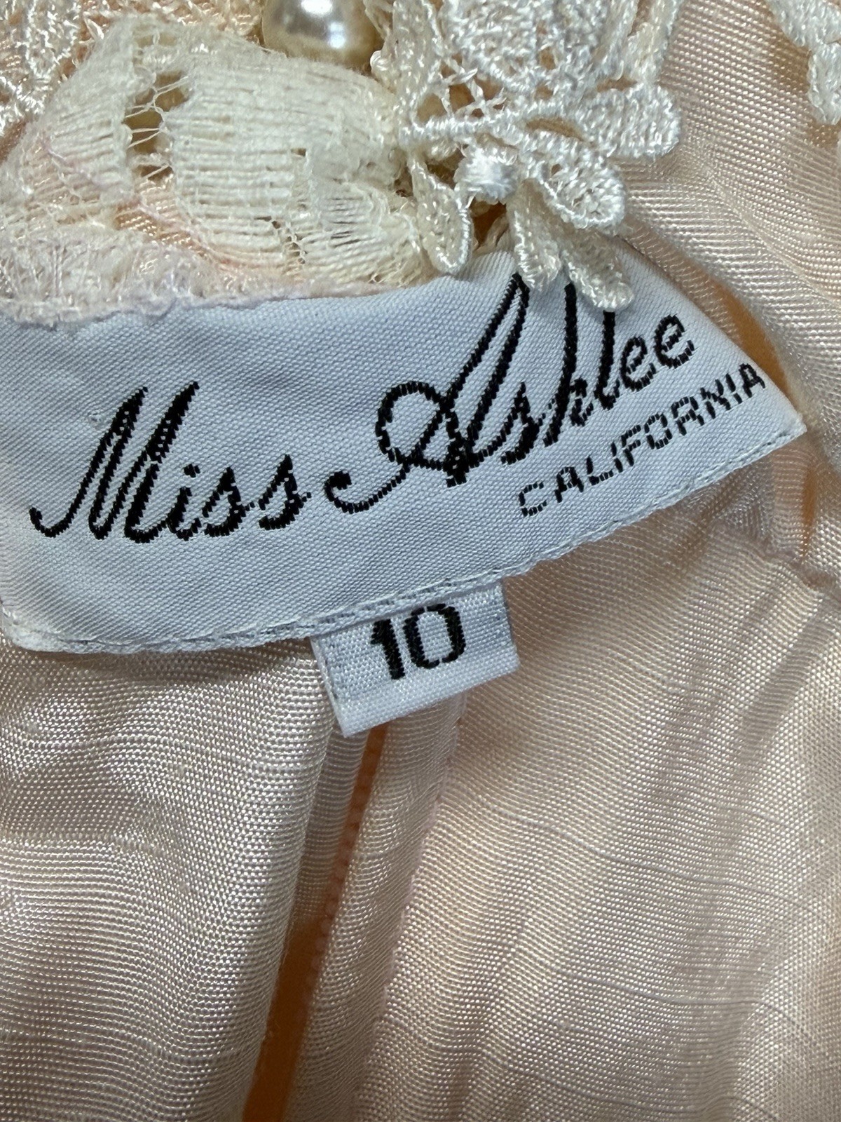 Miss Ashlee VTG Y2K Cottagecore Pink Lace Collar Tea Dress 70s Pearl Buttons