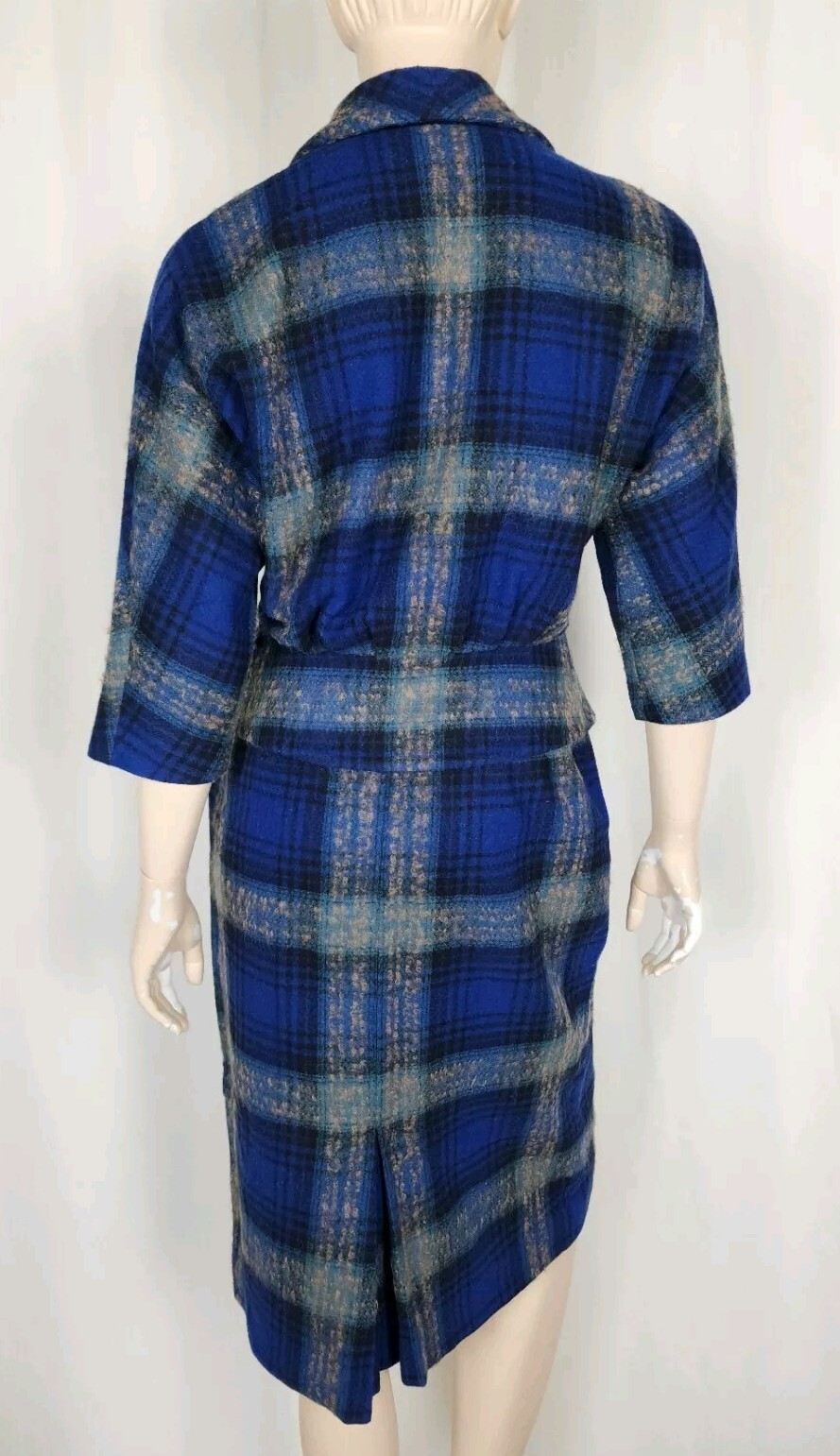 Vintage 40s 50s Earle Picard blue wool tartan plaid jacket skirt suit set S
