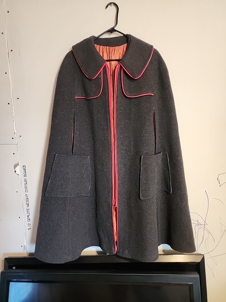 Vintage 70s Young Looks Mod Wool Coat Charcoal Grey Red Leather Piping Cashin…