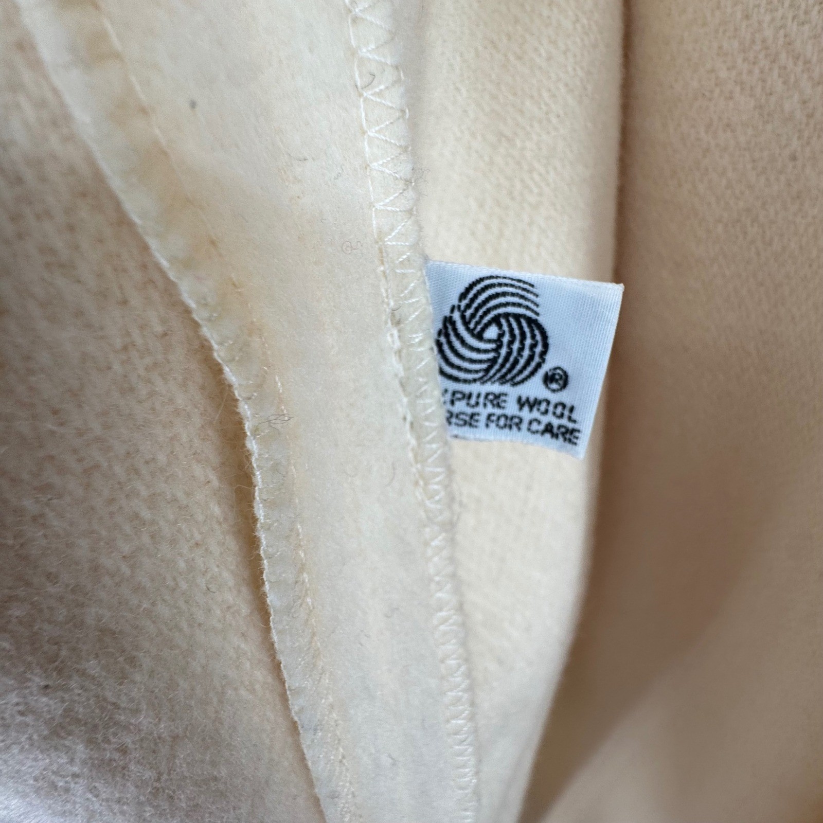 Capri Petites Vintage Pure Wool Long Coat Ivory with Real Fur Scarf Accent S