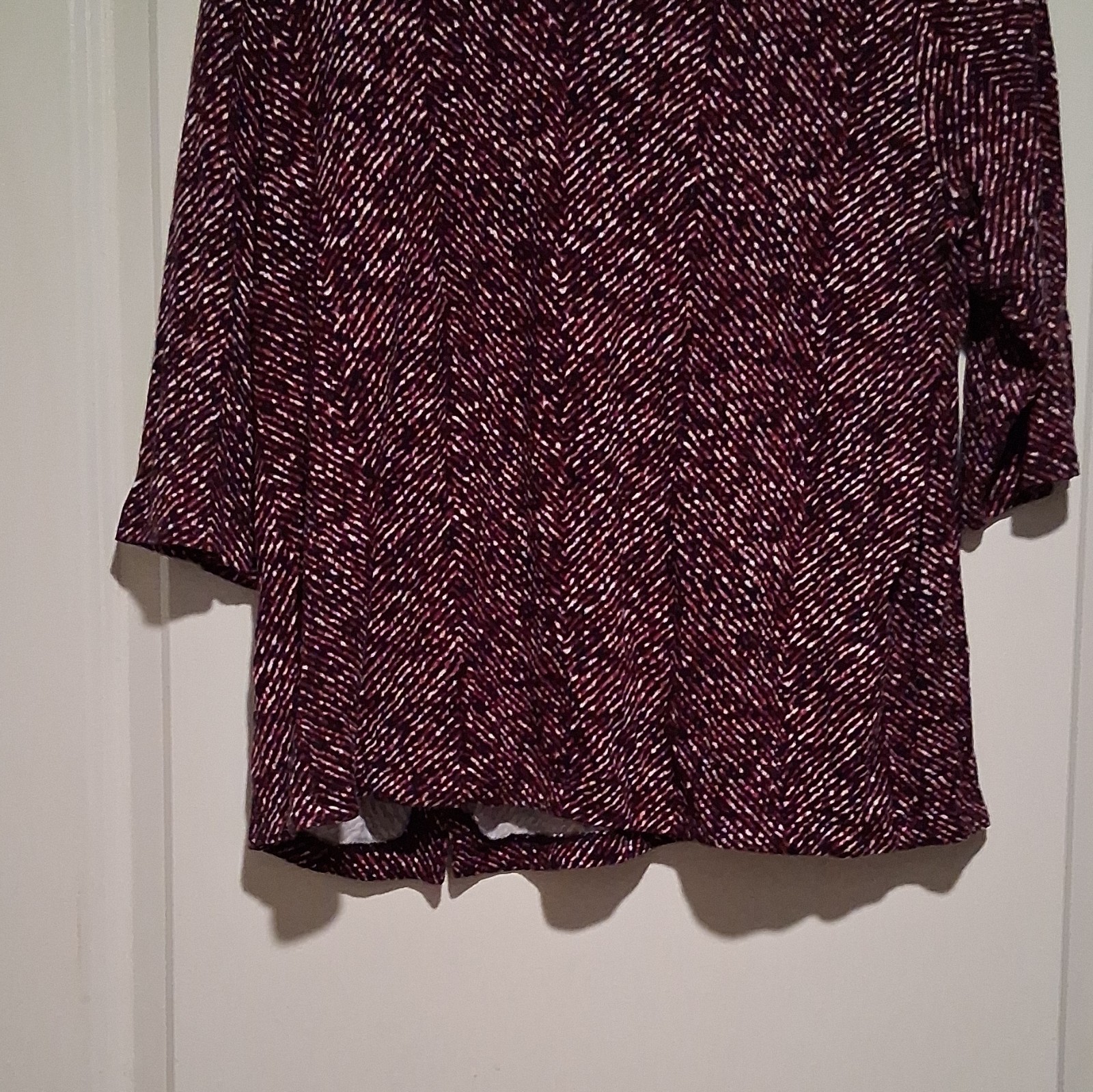 J Jill Women’s L Purple/Black/White Geometric Knit Rayon Lycra Pullover Sweater
