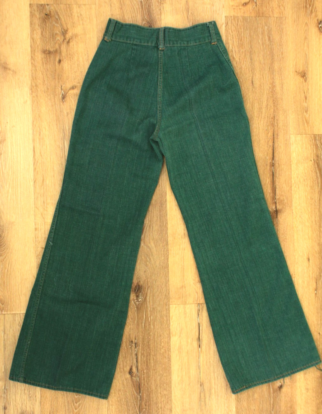 VTG Womens 70s Hunter Green Denim Snap Button Fly Bell Bottom Jeans Sz 28″ 1970s