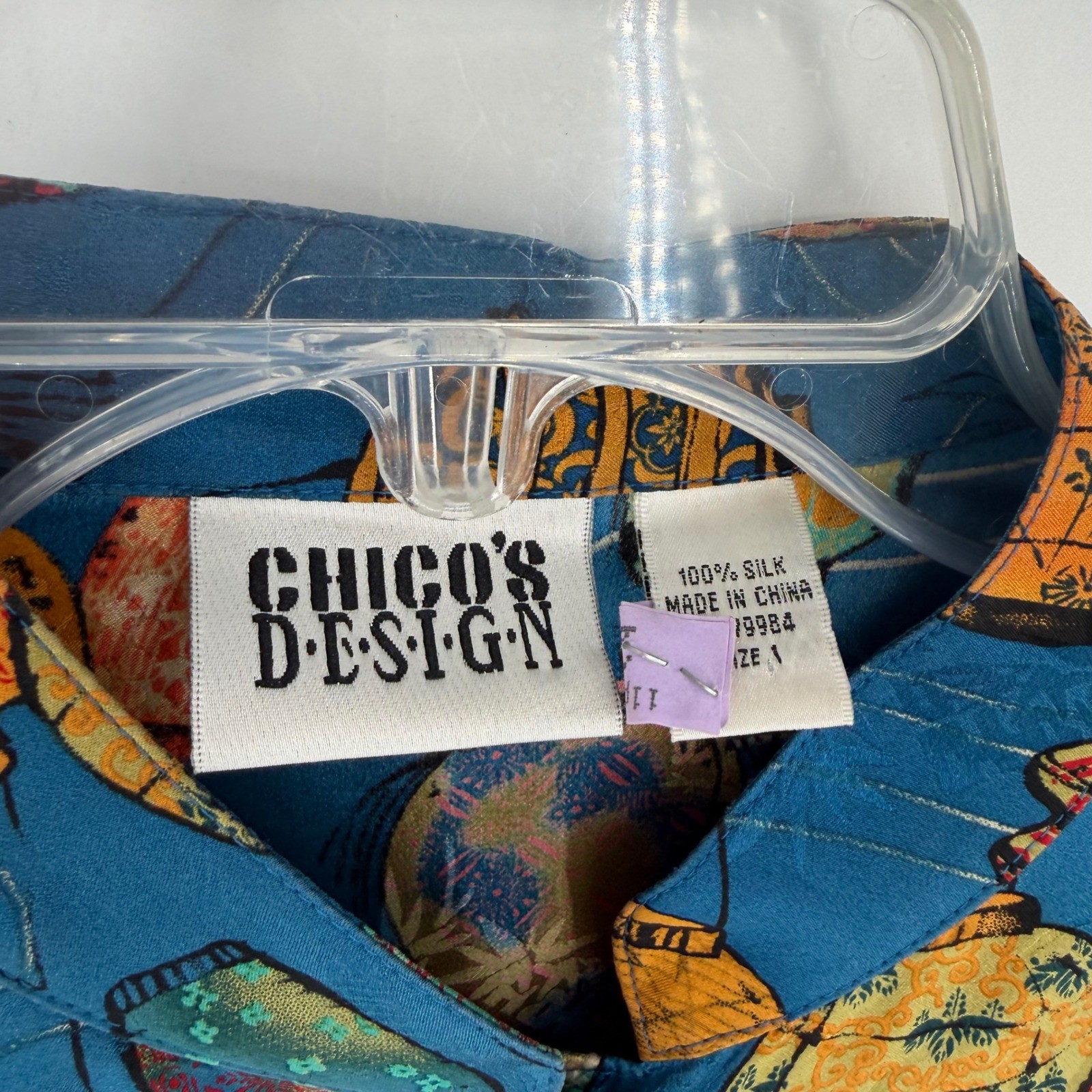 Chicos Design Vintage 100% Silk Chinese Lantern Print Blouse Blue Size 1
