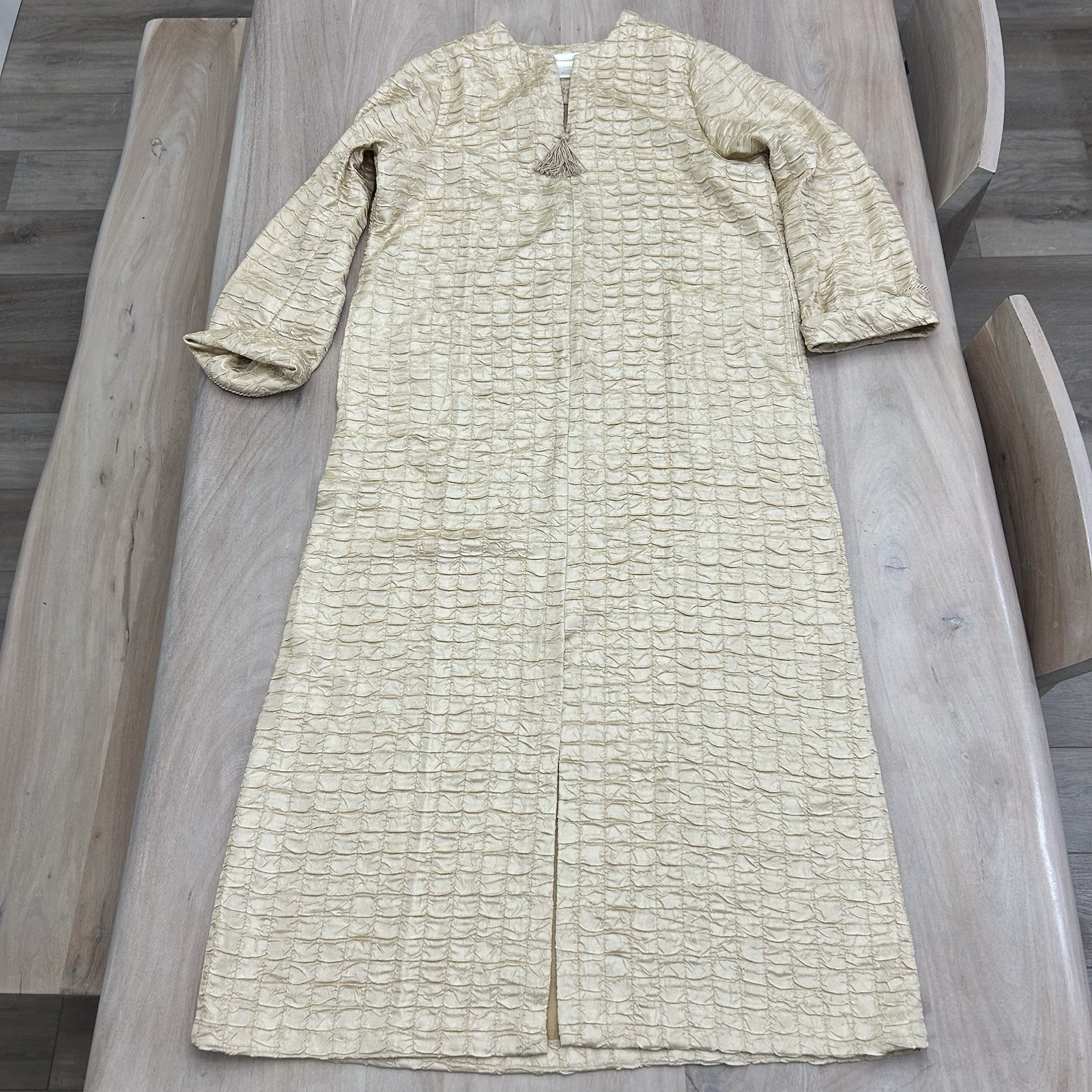 Vintage Diamond Tea Gold Textured Robe Kaftan Womens Size Medium Polyester