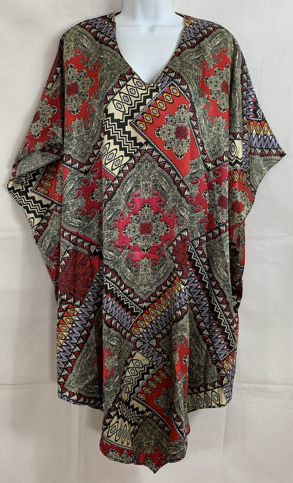 Ashro Free Size Paisley Graphics Caftan Shiney Multicolor Vneck Gold Accent Trim
