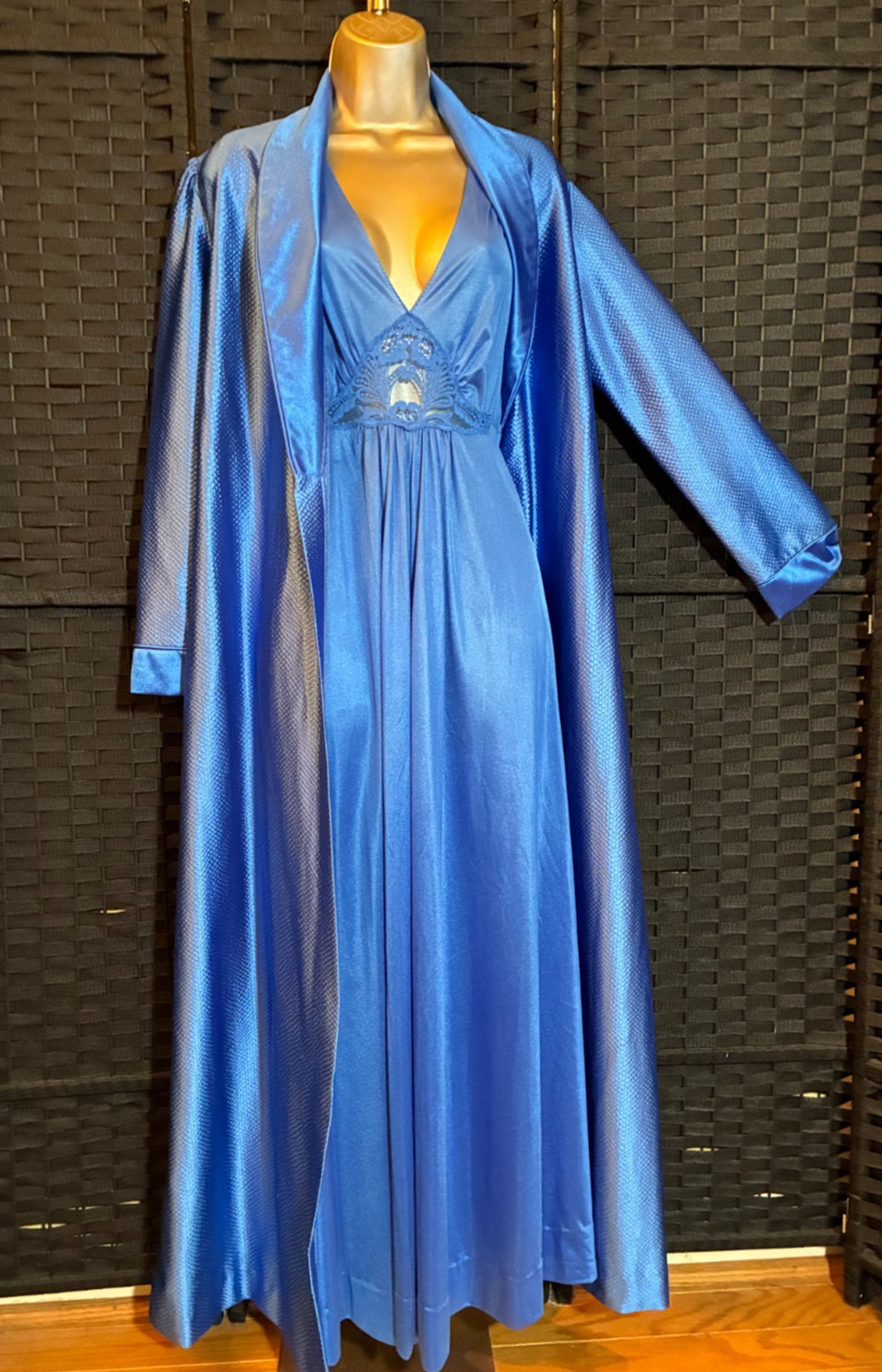 Vintage VAN RAALTE PEIGNOIR SET Medium ROYAL BLUE Sweep GOWN Long ROBE Lace 0215
