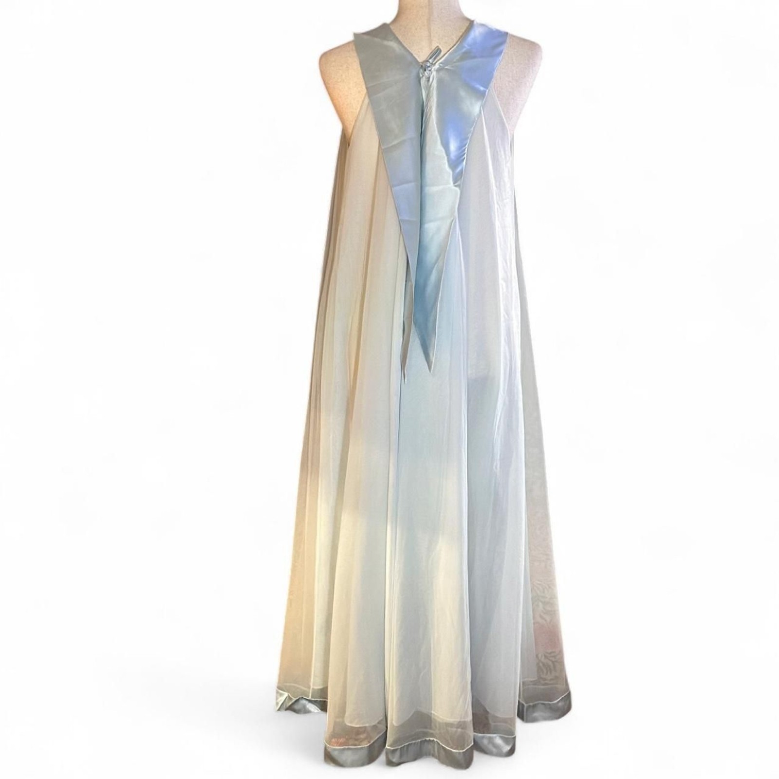 LaLa’s Originals 60s Baby blue Double Layer Chiffon Night Lounge Gown